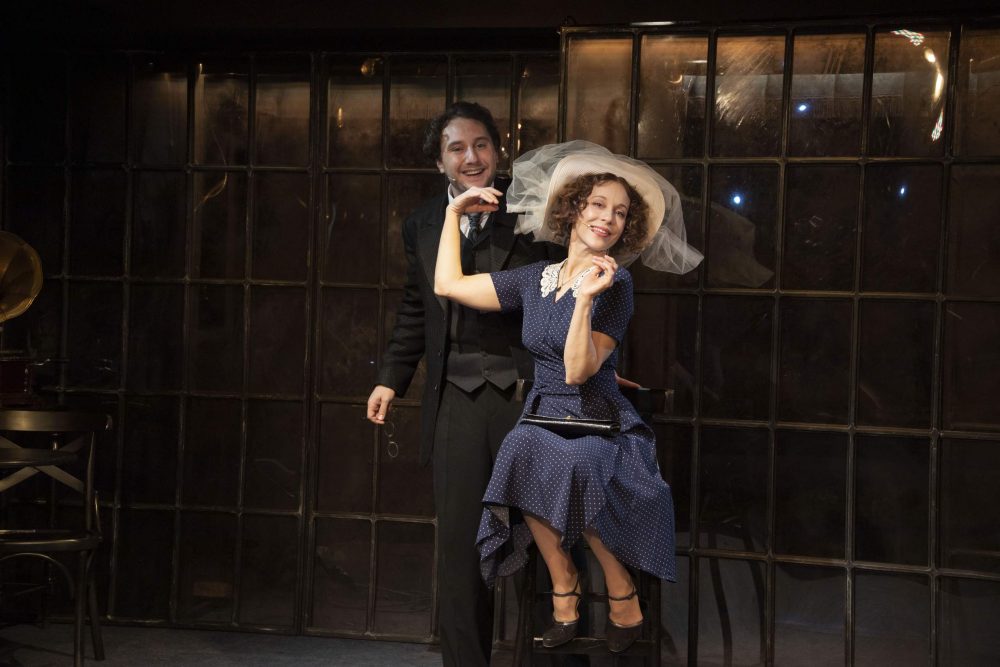 Танго между строк