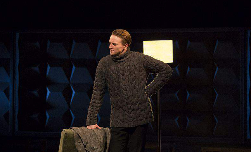 Сергеев и городок