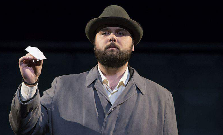 Сергеев и городок