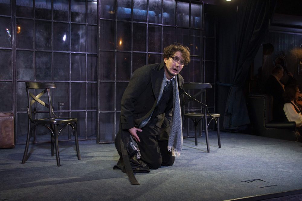 Танго между строк