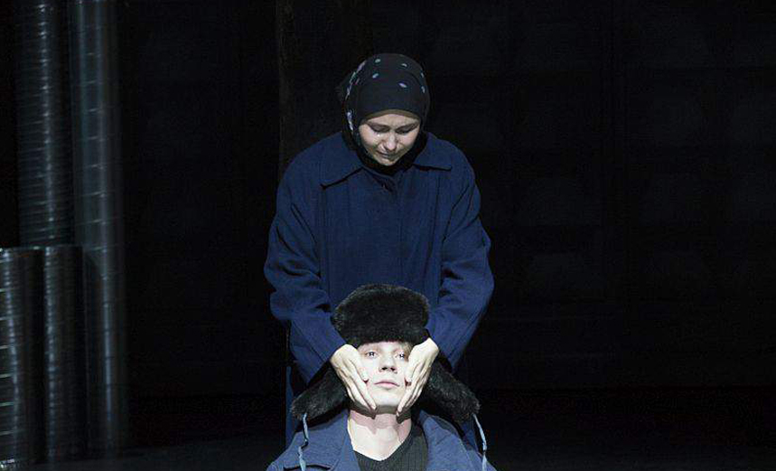 Сергеев и городок