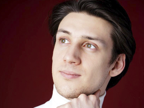 Виталий Иванов