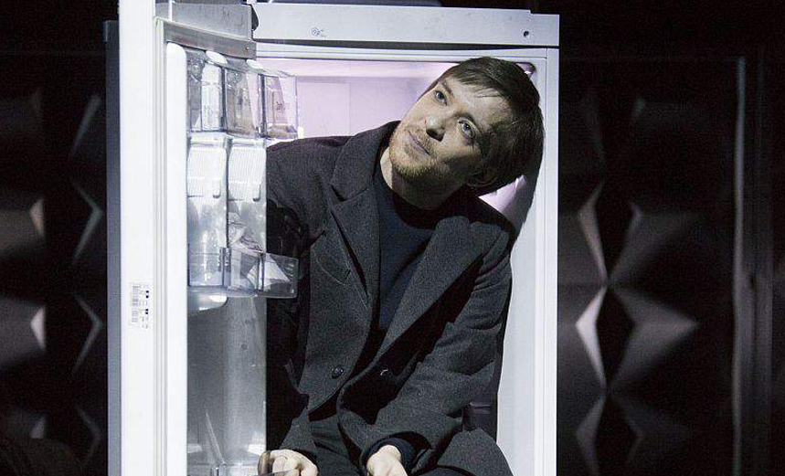 Сергеев и городок